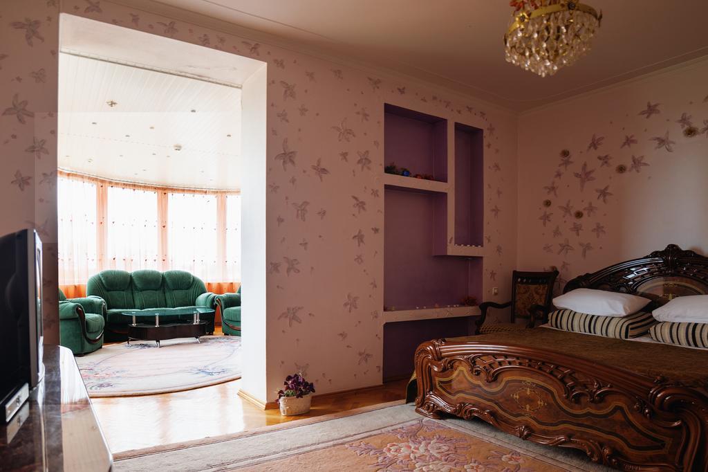 Hotel Ezio Codru Quarto foto
