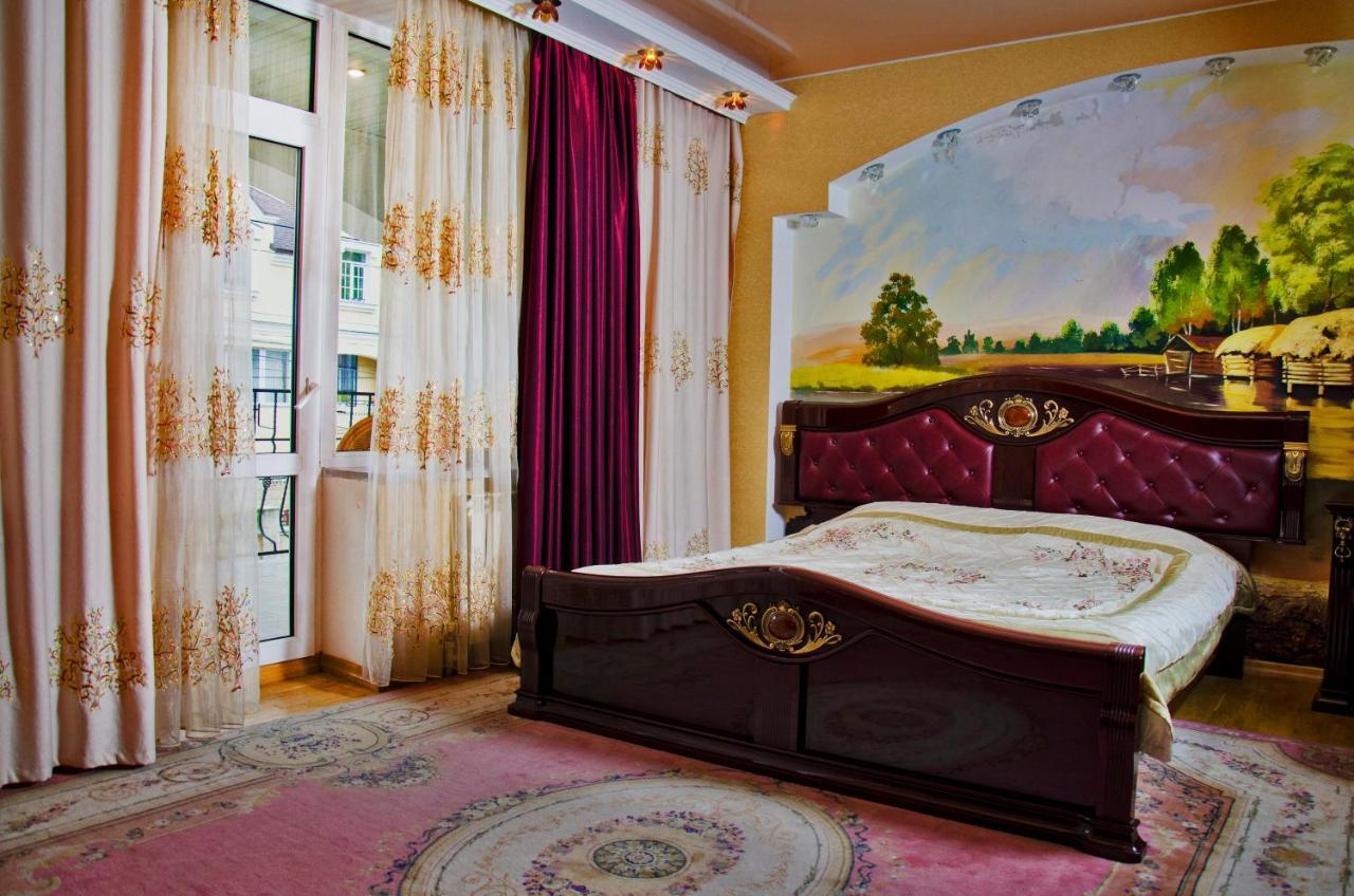 Hotel Ezio Codru Quarto foto
